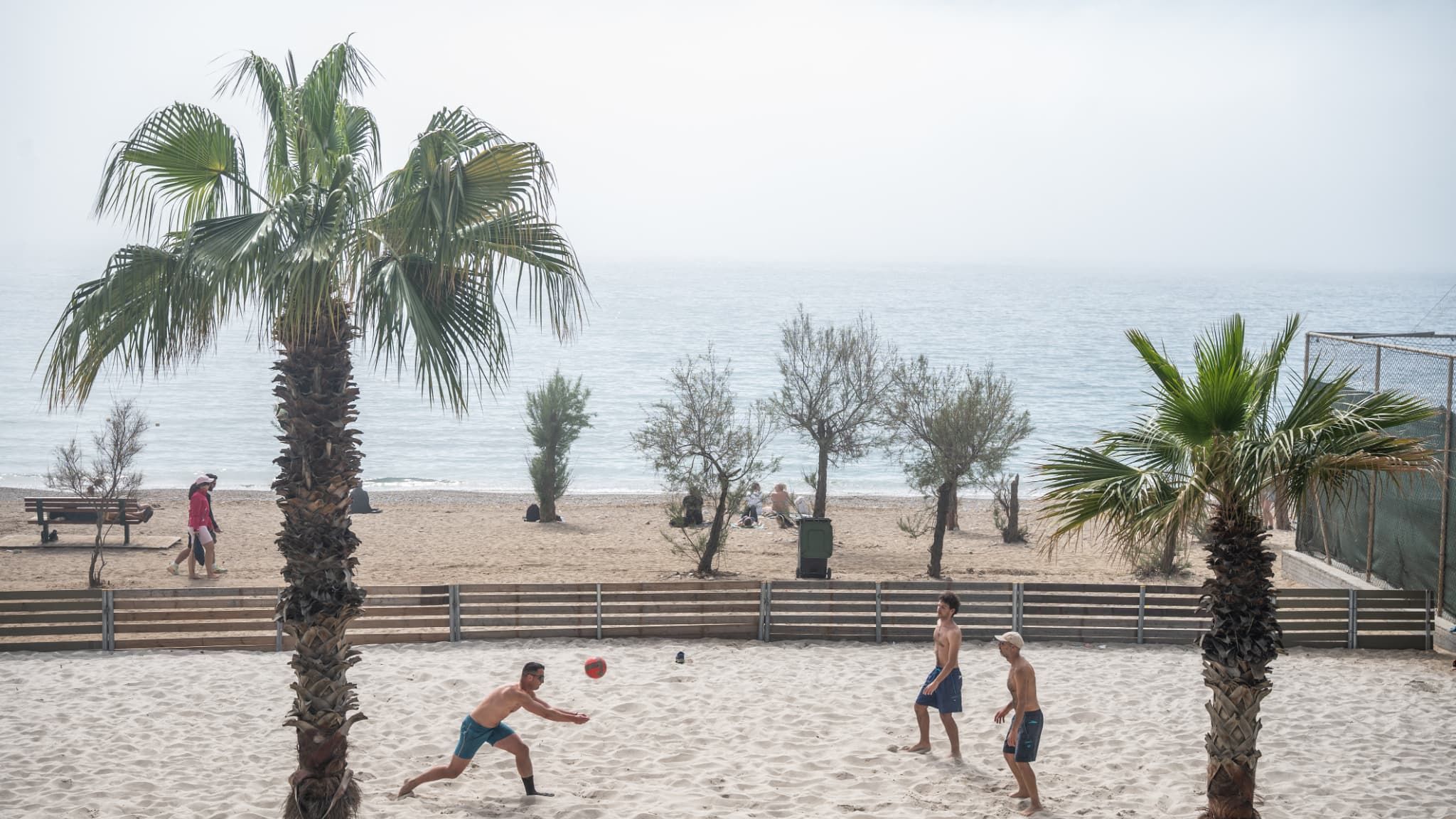 Grèce : Passage brutal de 33°C à la neige, conséquences du changement climatique