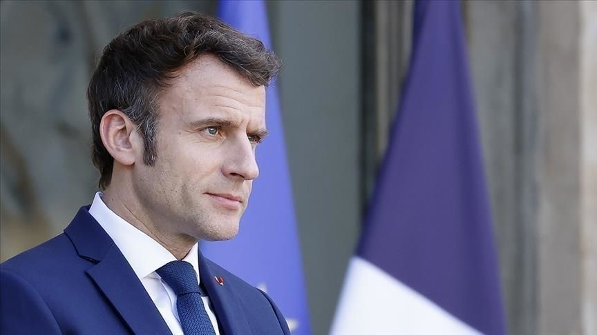 Lors de sa visite officielle au Canada, le président Emmanuel Macron a surpris son auditoire en déclarant être certain que la Francophonie était heureuse, mais en exprimant des doutes quant au bonheur de la France.