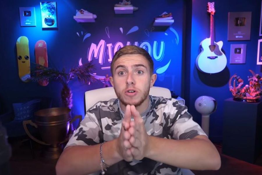 Michou, youtubeur français, jeu inapproprié enfants, polémique médiatique 