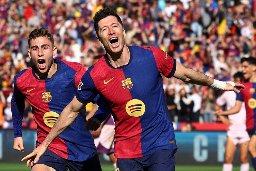 FC Barcelone champion d’Espagne : domination totale, Lewandowski à 100 buts, Mbappé en rivalité, quelles dynamiques pour la Liga 2025 ?