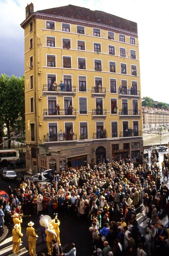 OMONDO CULTURE - Lyon : La Fresque des Lyonnais au cœur d'une controverse militante