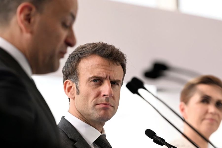 Émeutes au Royaume-Uni : Soutien d'Emmanuel Macron