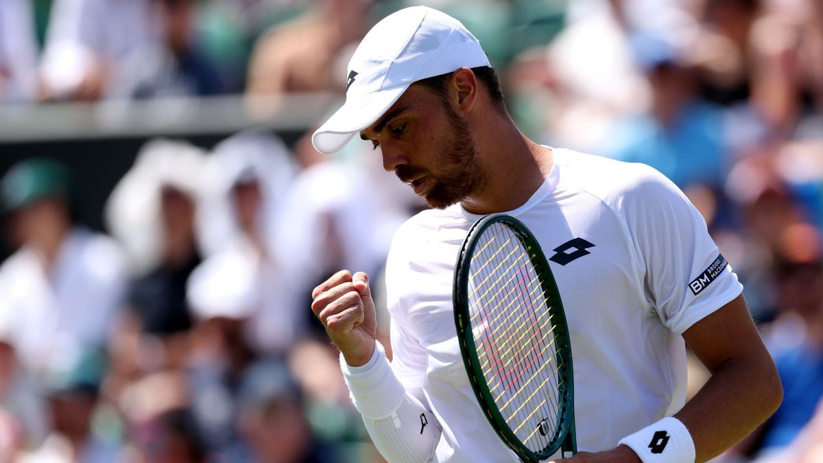 Tennis : Wimbledon, l’exploit majuscule de Benjamin Bonzi face à Medvedev