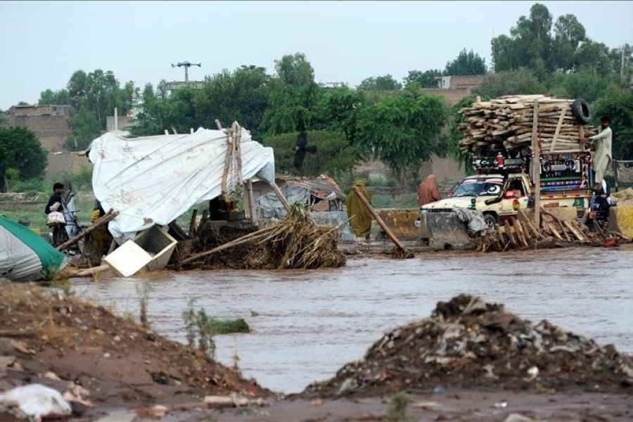 Pakistan frappé par la mousson : 30 morts en 24h, bilan catastrophique et réponses officielles