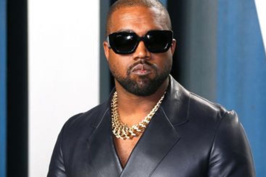 Kanye West : Un retour controversé sur la scène musicale après ses propos polémiques