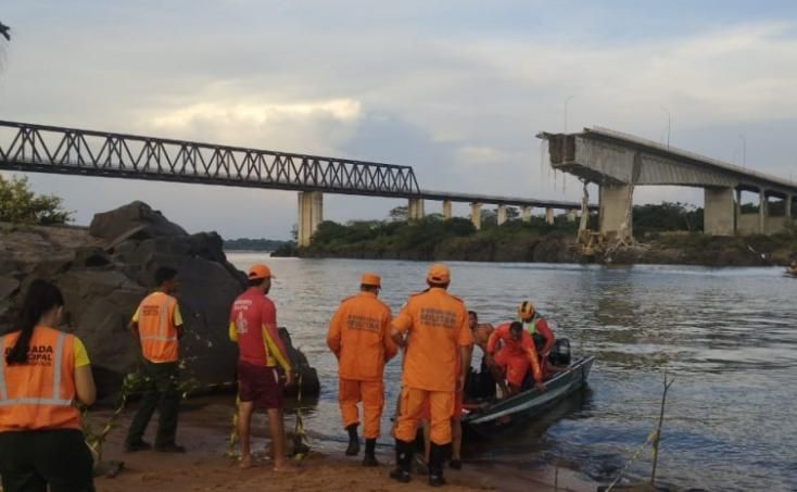 Brésil : après l’effondrement d'un pont, menace de pollution à l'acide sulfurique