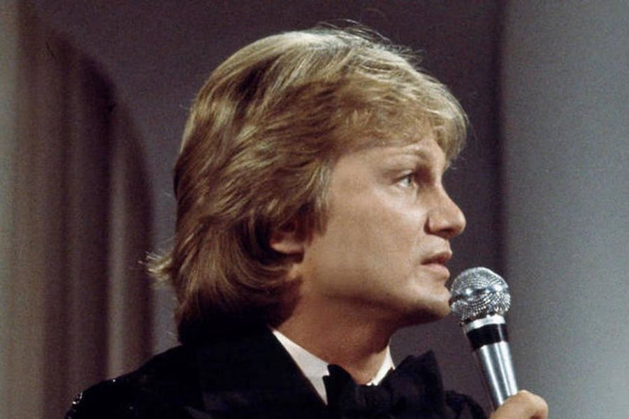 NOS MONSTRES SACRÉS 1 - CLAUDE FRANÇOIS : LE TALENT, LE NOMBRILISME ET LA BRUTALITE : l'homme derrière la légende