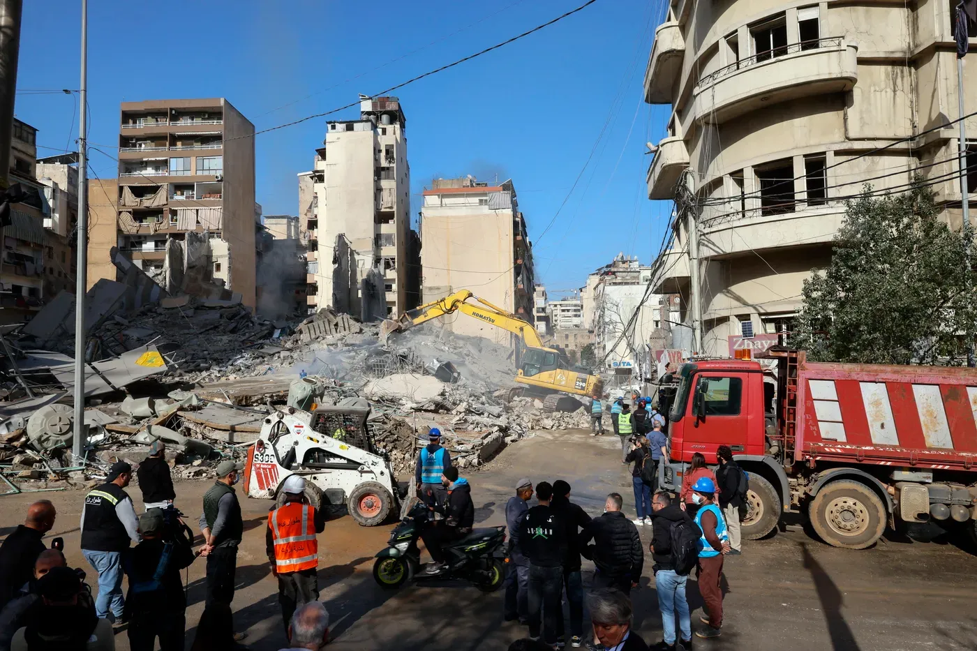 L’ART AU DÉFI DE L’APOCALYPSE : COMMENT LA CULTURE MONDIALE RÉAGIT À LA GUERRE EN IRAN