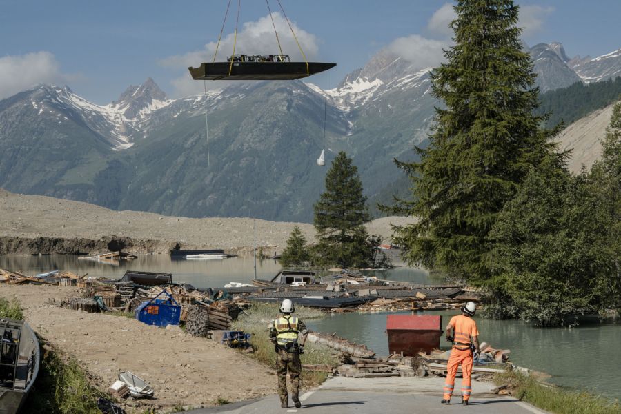 Suisse : découverte de restes humains après un éboulement à Blatten, la montagne face à ses nouveaux défis