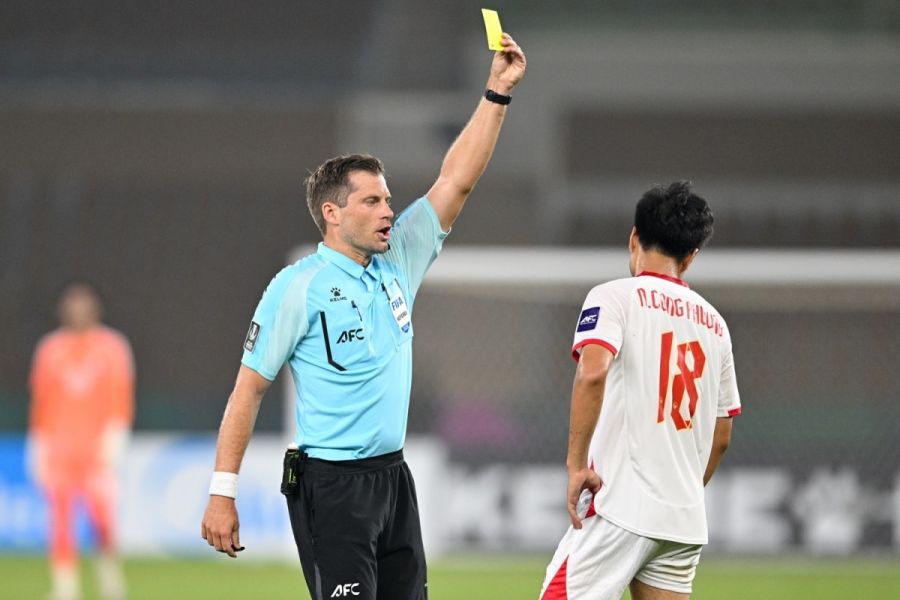 LA CHINE, ARBITRE FINAL : LE "MILIEU" ENTRE LE CHAOS ET L'HÉGÉMONIE