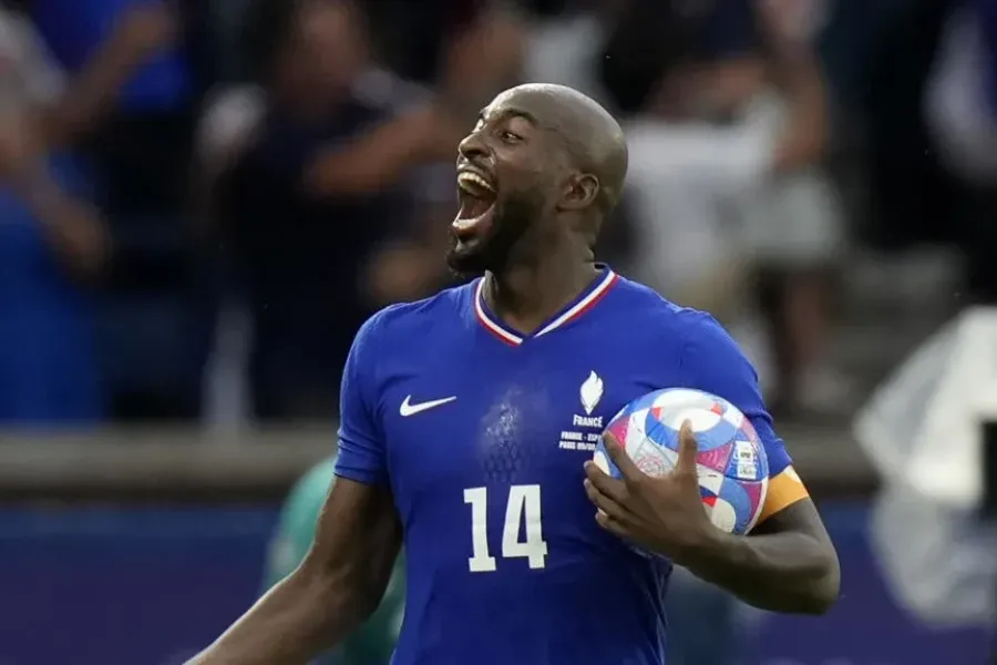 Sélection de l'équipe de France de football : Mateta convoqué pour les matchs qualificatifs de la Coupe du Monde 2026