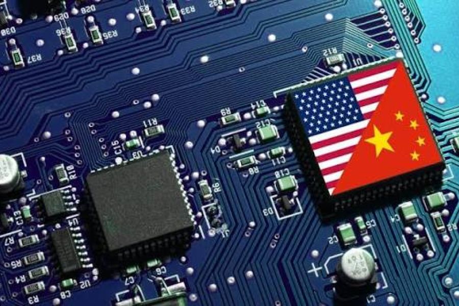 GUERRE TECHNOLOGIQUE ET SEMI-CONDUCTEURS : SOUVERAINETÉ NUMÉRIQUE ET STRATÉGIES MONDIALES DE L'IA