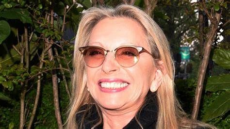 Véronique Sanson : la dernière grande pianiste qui chante et fait encore rêver