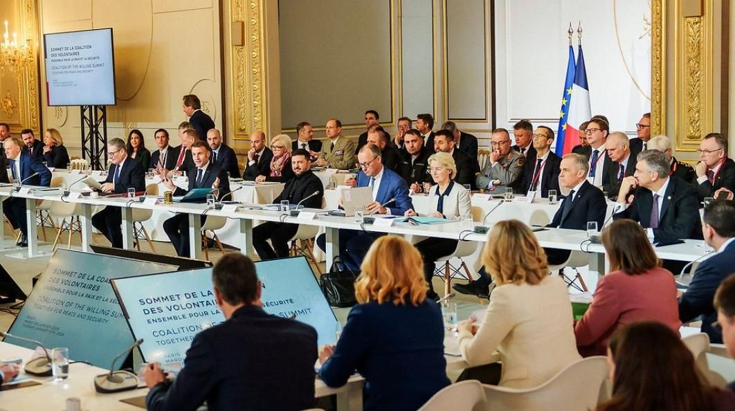 — Paris accueille la « Coalition of the Willing » : enjeux de paix et garanties de sécurité pour l’Ukraine