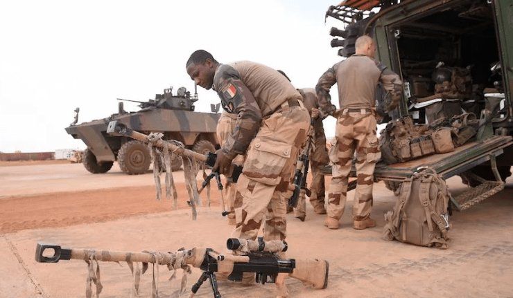 Afrique : reconfiguration du dispositif militaire français sous Macron