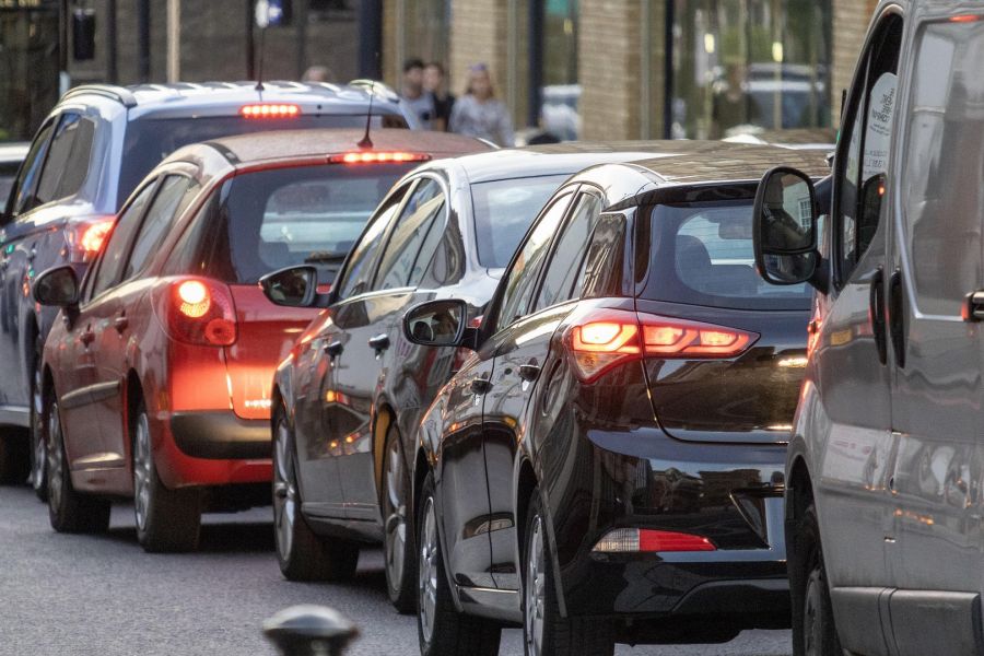 France : manifestations contre les Zones à Faibles Émissions, un défi social et écologique