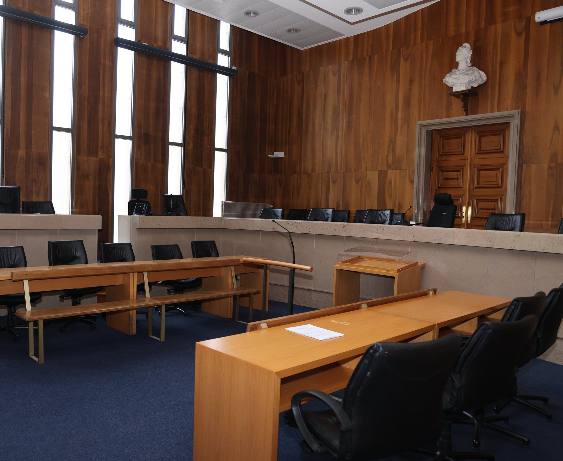 OMONDO SANTÉ - Un prêtre condamné à 18 ans de prison pour viol et agressions sexuelles sur mineurs