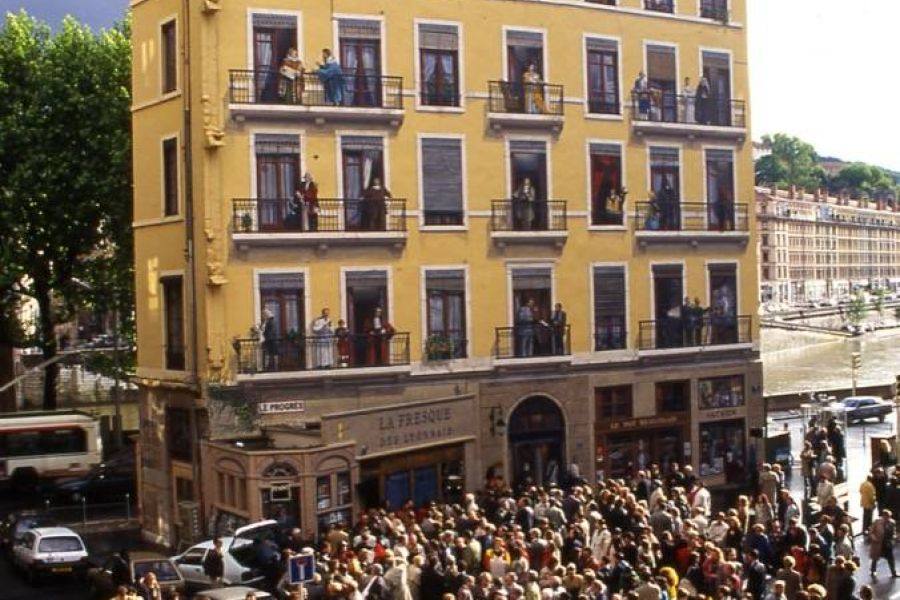 OMONDO CULTURE - Lyon : La Fresque des Lyonnais au cœur d'une controverse militante