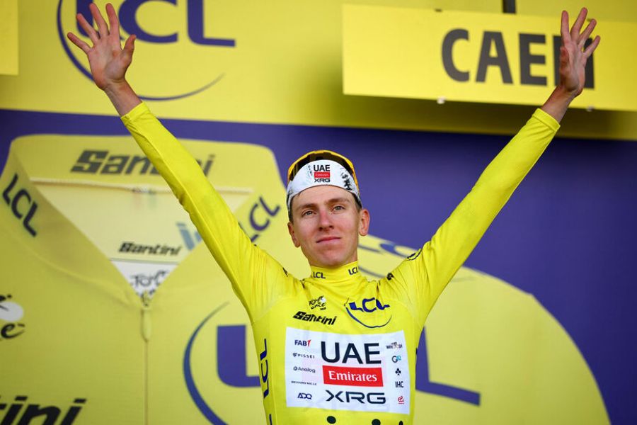 Pogacar solide en jaune, Vauquelin perd une place... Le classement général après la 16e étape