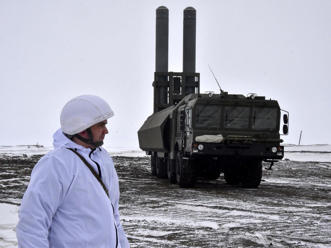 DOSSIER OMONDO STRATEGIE  1 : La France et l'Arctique : Comment (Re)venir au Centre du Jeu et Réparer les Erreurs du Passé