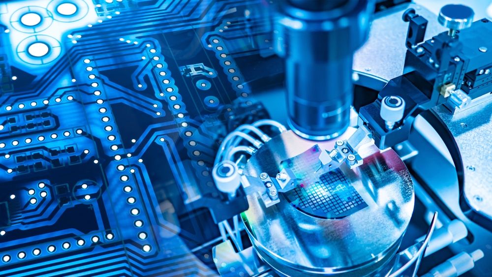 Leadership technologique et semi-conducteurs : L'indépendance industrielle chinoise face aux sanctions