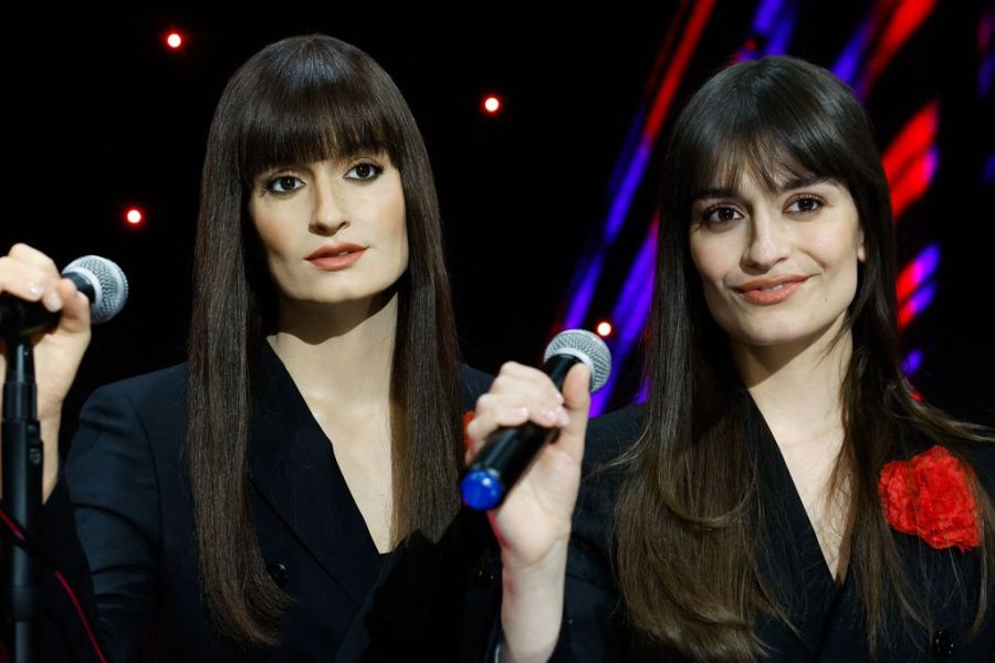 Clara Luciani entre au musée Grévin