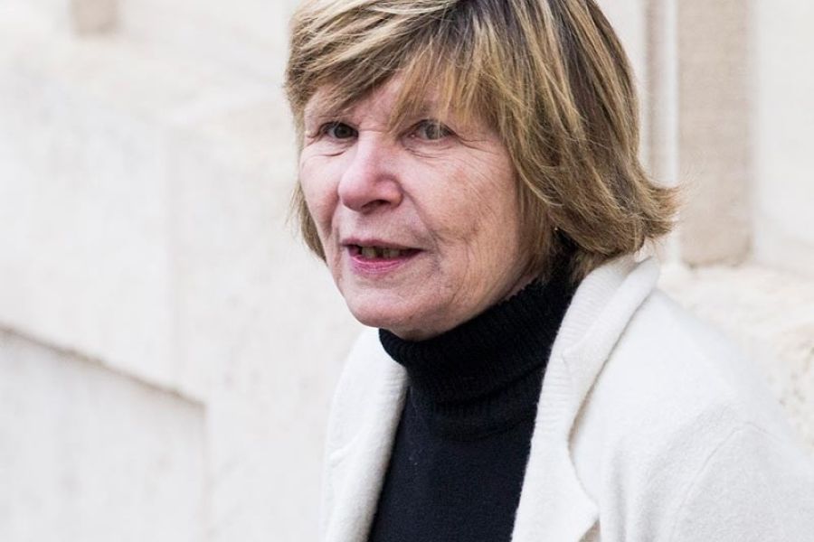 Portrait Chinois : Qui est Mimi Marchand la dame de l’ombre du show biz français ?