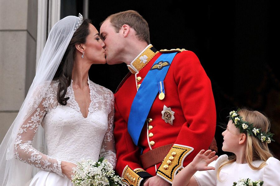 Dossier Omondo 2 : Kate et William, comment l’amour et la raison d’un couple font la force de la Couronne – L’amour au palais de Windsor