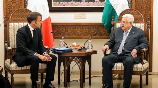 Plan arabe pour Gaza : Macron en visite d'État en Égypte pour relancer l'initiative