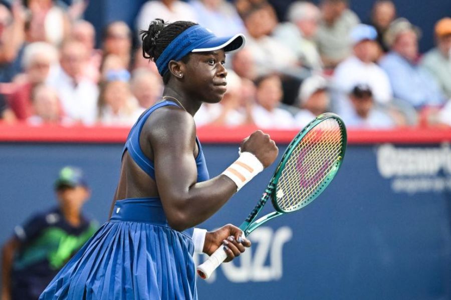 Victoria Mboko s’impose en finale à Montréal face à Naomi Osaka, première victoire en WTA pour la Canadienne de 18 ans