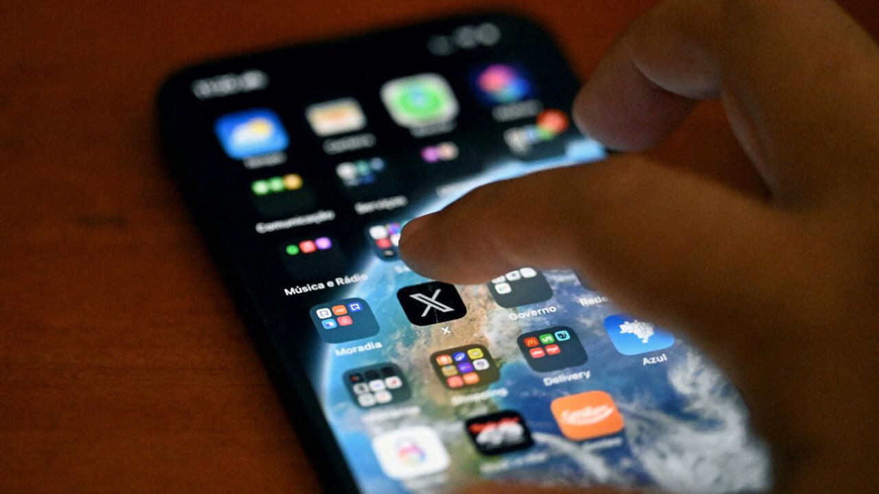 "HelloQuitteX" : Une alternative française à X