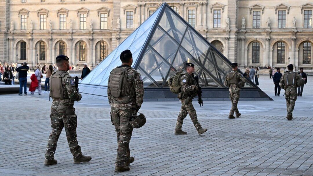 Le Casse du Louvre : Sécurité des Musées et Trafic International. L'Échec de la Protection du Patrimoine Mondial.