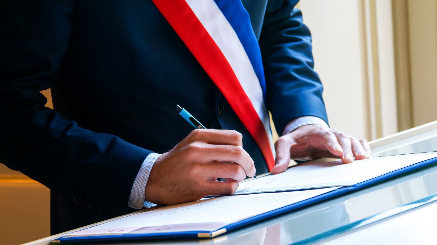 Municipales 2026 en France : Les enjeux d'un scrutin test pour le gouvernement Lecornu