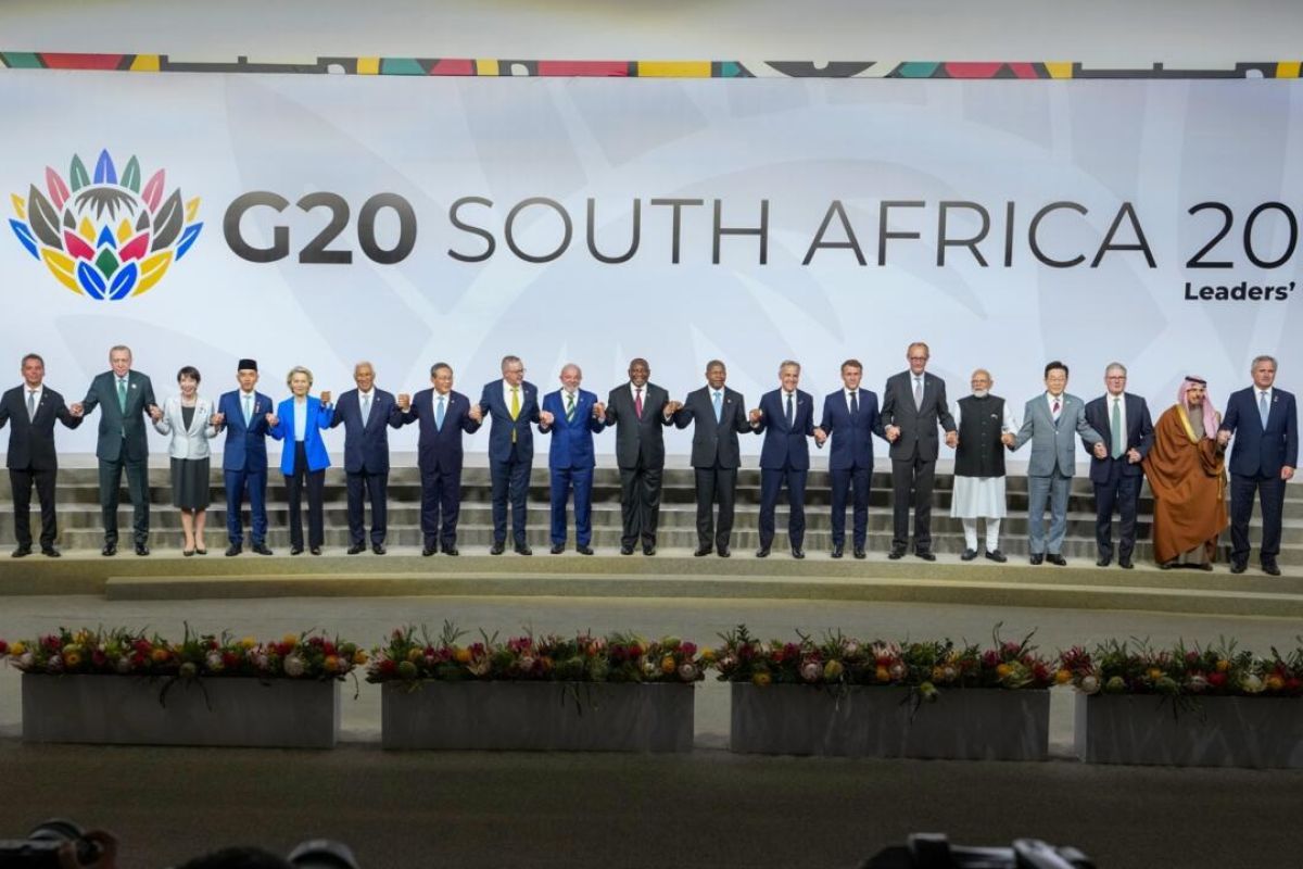Le G20 Face à la Fragmentation : Les Enjeux du Sommet. La Recherche Difficile d'un Consensus sur la Dette et le Commerce.