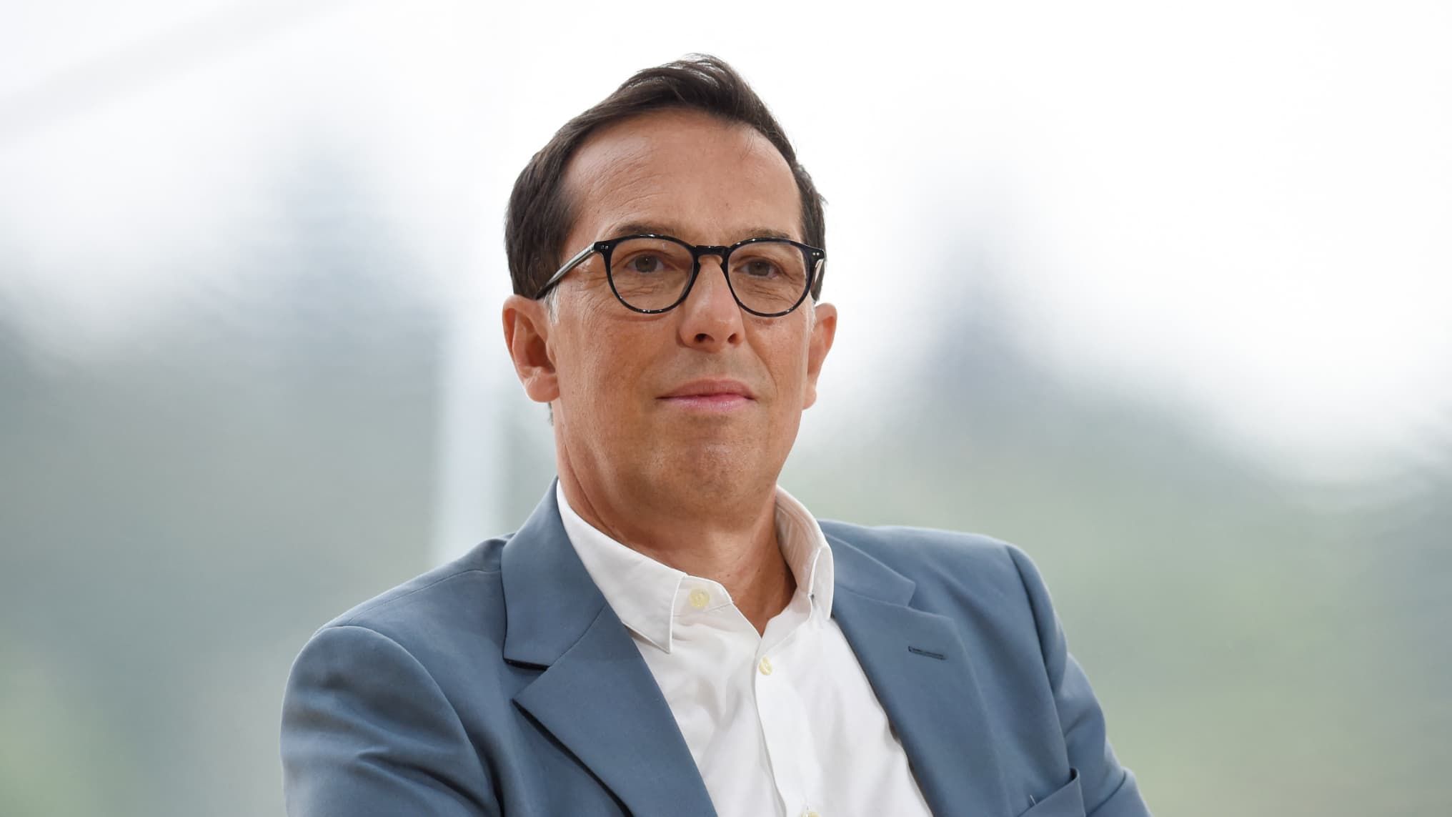 Surtaxe des grandes entreprises : le directeur général de L'Oréal attend une «forme de réciprocité de l'État»