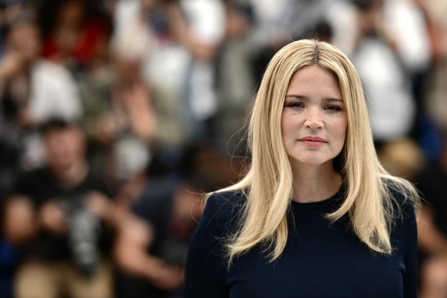 Isabelle Hupert, Pierre Niney, Virginie Efira... Asghar Farhadi s’entoure de stars pour son film tourné à Paris