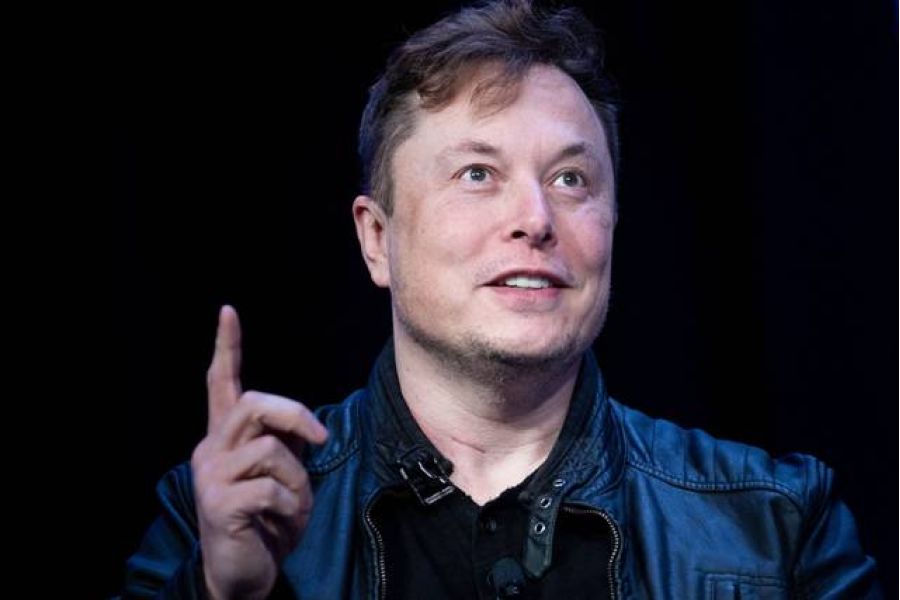 Omondo Économie : Elon Musk pourrait devenir le premier "trillionnaire" d'ici 2027