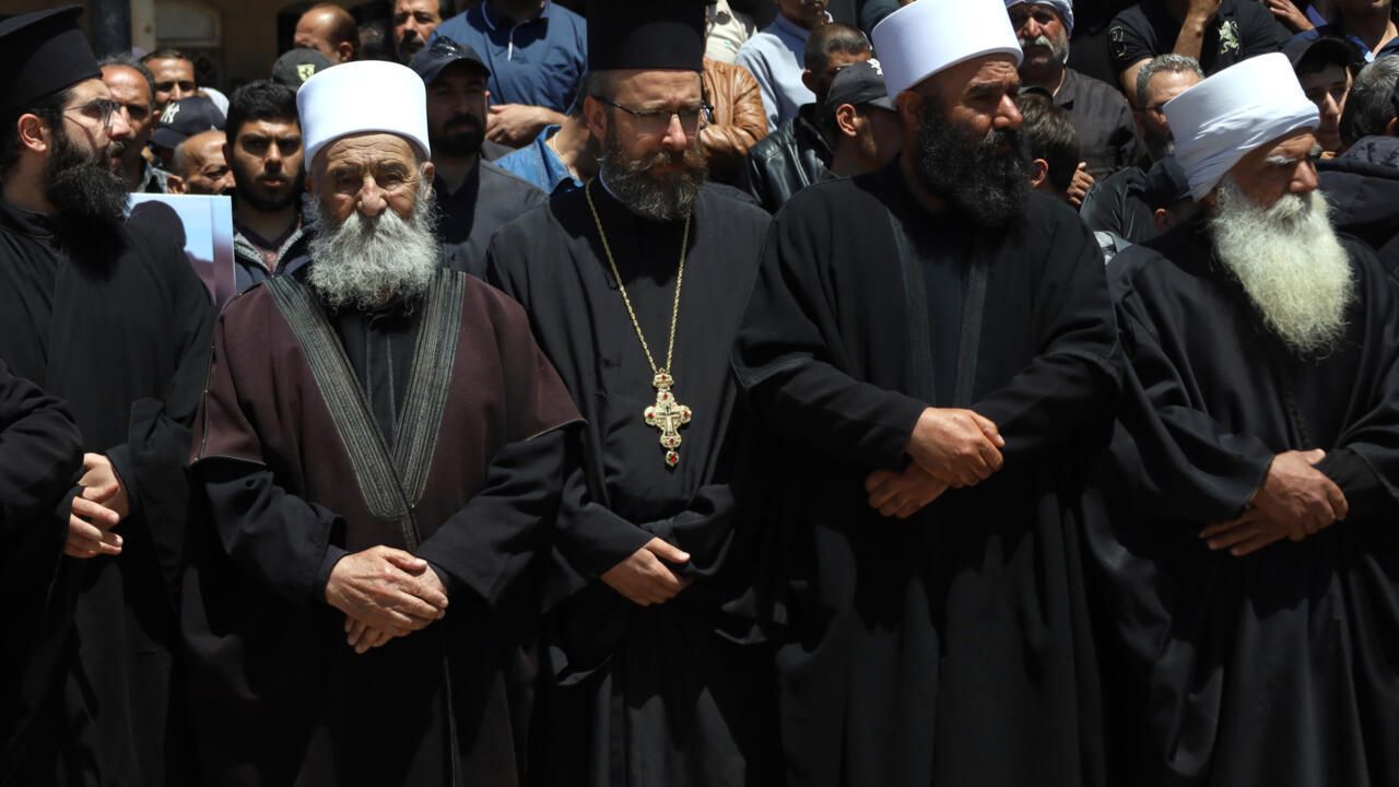 Israël attaque et occupe le sud de la Syrie pour protéger les Druzes