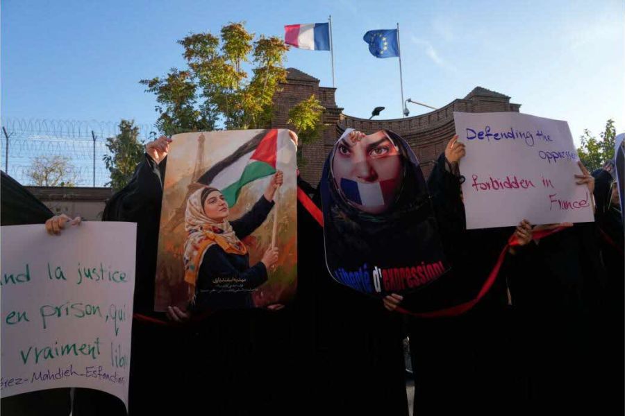 Détention d'Otages en Iran : La Libération Conditionnelle de Français Signale-t-elle un Changement de Tactique Diplomatique ?