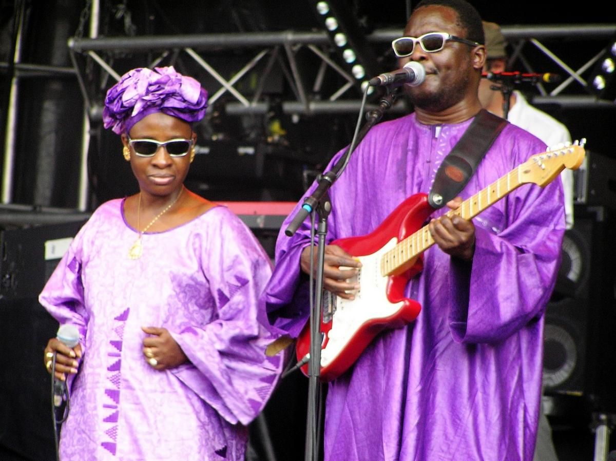 Décès du Chanteur Amadou Bagayoko, Membre du Légendaire Duo de Musiciens Aveugles Amadou et Mariam - Un Hommage à la Musique Malienne et à la Force de l'Inspiration