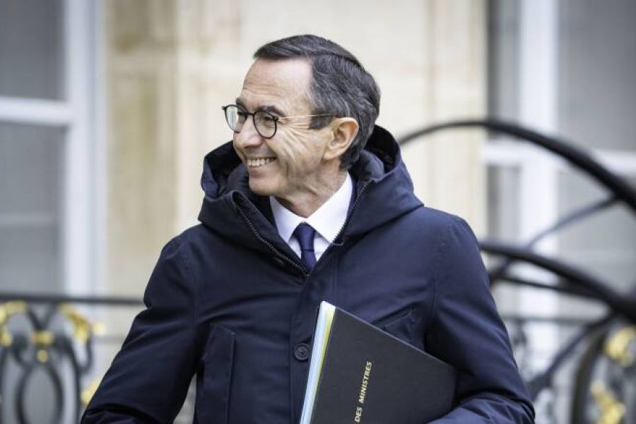 DOSSIER Grands Débats – La victoire de Bruno Retailleau à la tête de LR : renaissance ou mutation de la droite française ?