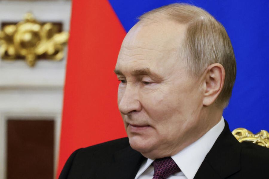 Ukraine : Poutine a dit vendredi à l'émissaire américain être prêt à négocier «sans aucune condition préalable», selon le Kremlin. Simple déclaration d'intention ou véritable ouverture ?