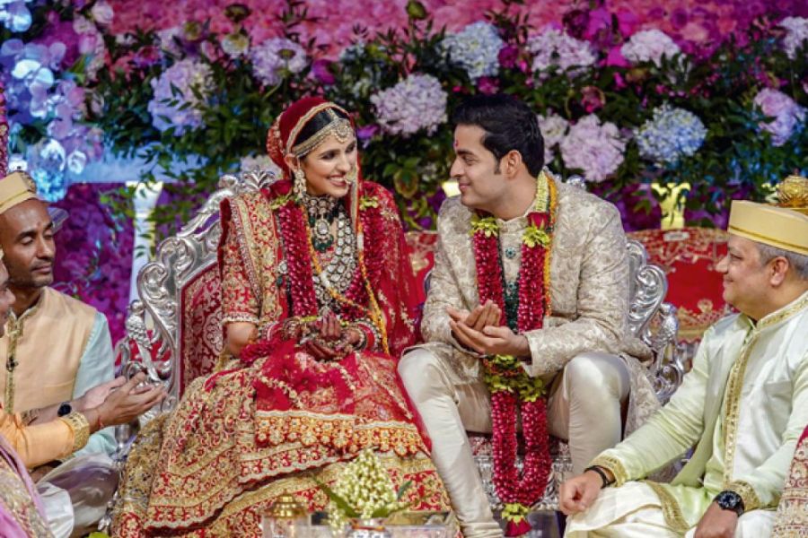 Omondo Société - Le mariage à 100 millions de dollars d'Isha Ambani : Un reflet de la puissance des grandes familles indiennes