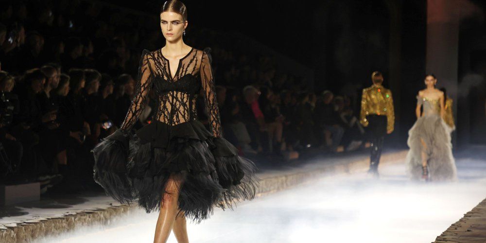 Les collections qui ravivent la flamme d'un été plus glamour