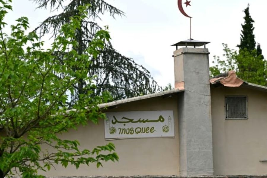 Meurtre dans une mosquée du Gard – Le suspect transféré en hôpital psychiatrique