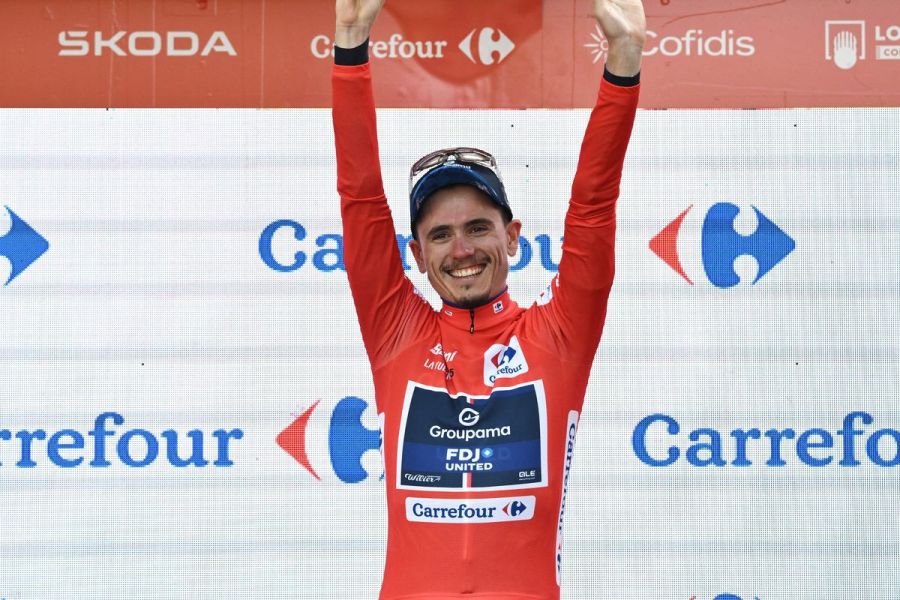 David Gaudu s’empare du maillot rouge de leader de la Vuelta après l’étape à Voiron