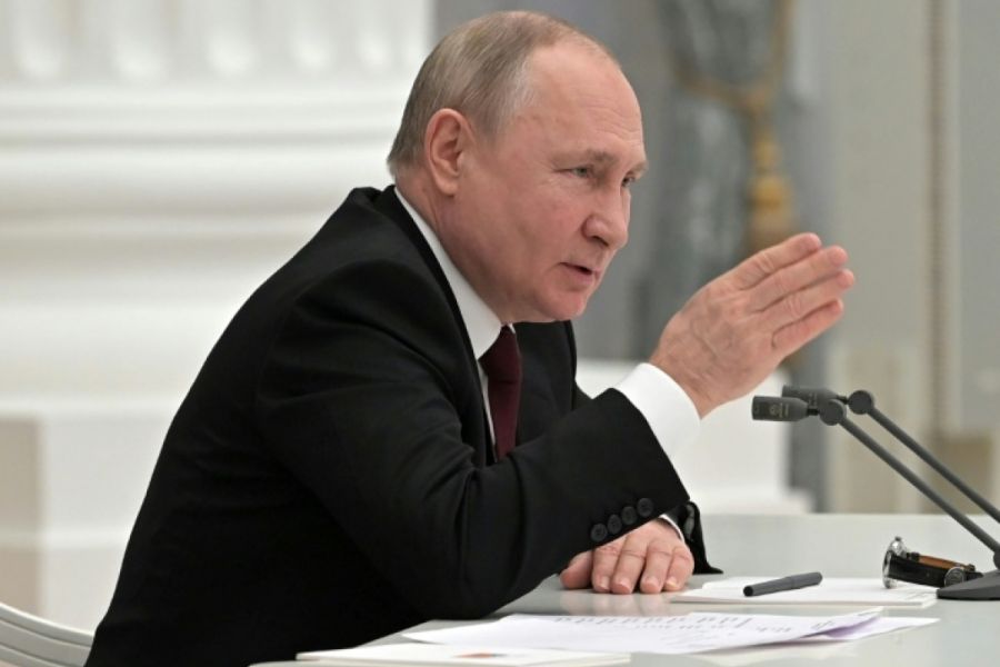 Tensions européennes : Poutine menace une nouvelle offensive, Zelensky tire la sonnette d’alarme