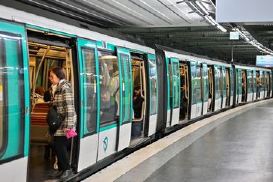 Mobilité en Île-de-France : Le ticket de métro à 2,55€, le prix de la dette climatique