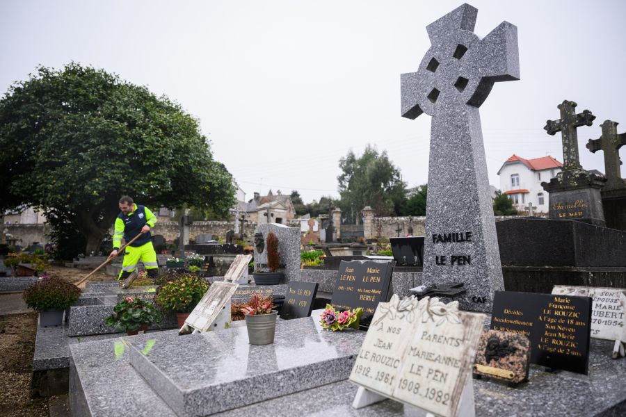 Profanation de la tombe de Jean-Marie Le Pen