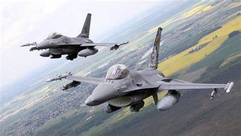 Les F-16 en Ukraine : Un tournant dans le conflit